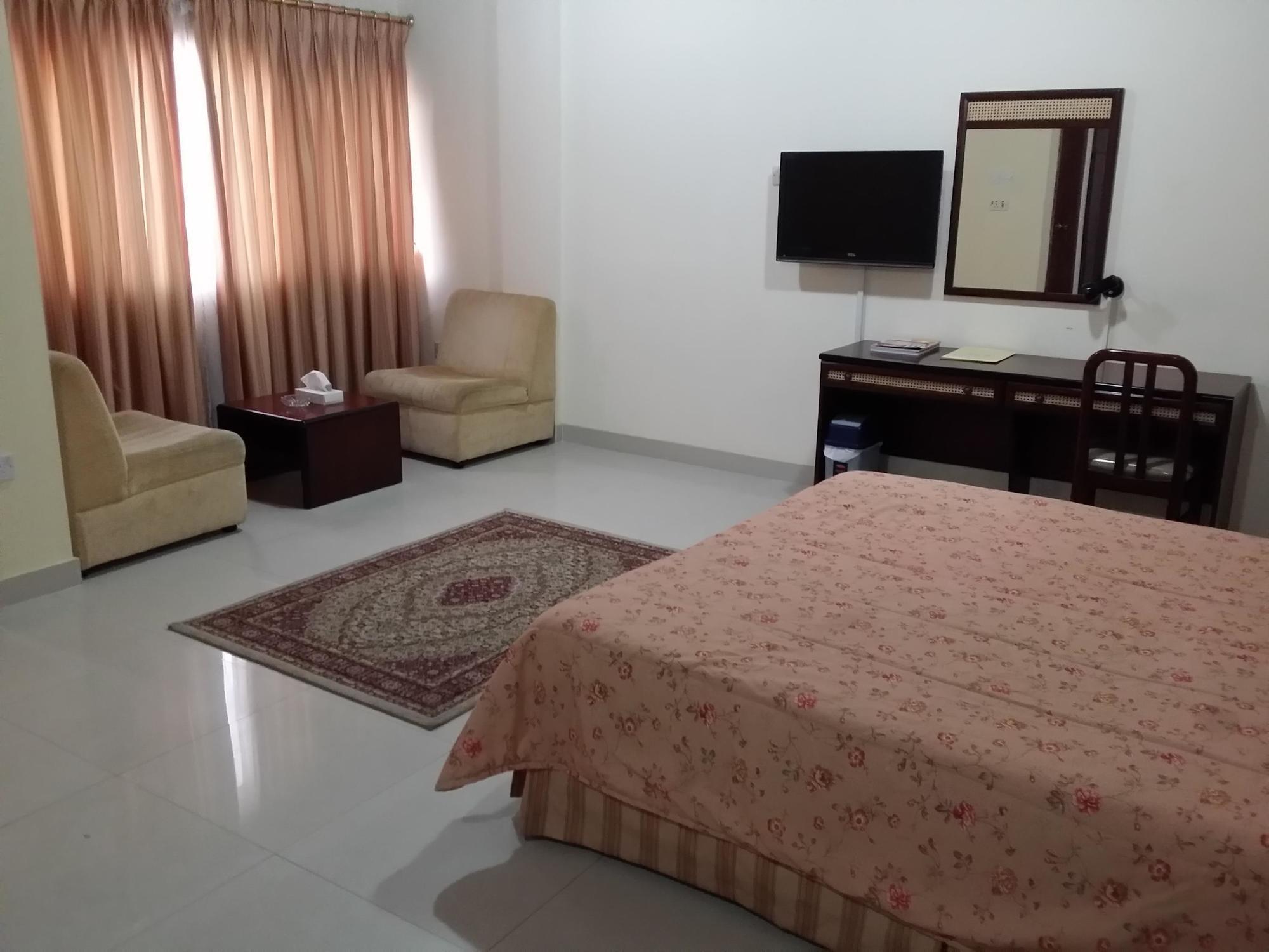 Atlas Hotel Al Manamah Esterno foto