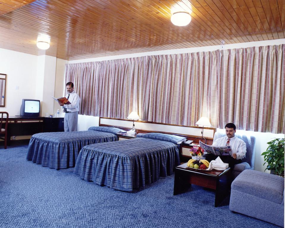 Atlas Hotel Al Manamah Esterno foto
